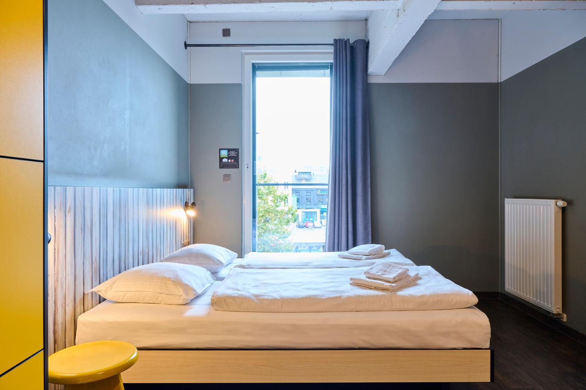 Double Room,1618287066:JPEG